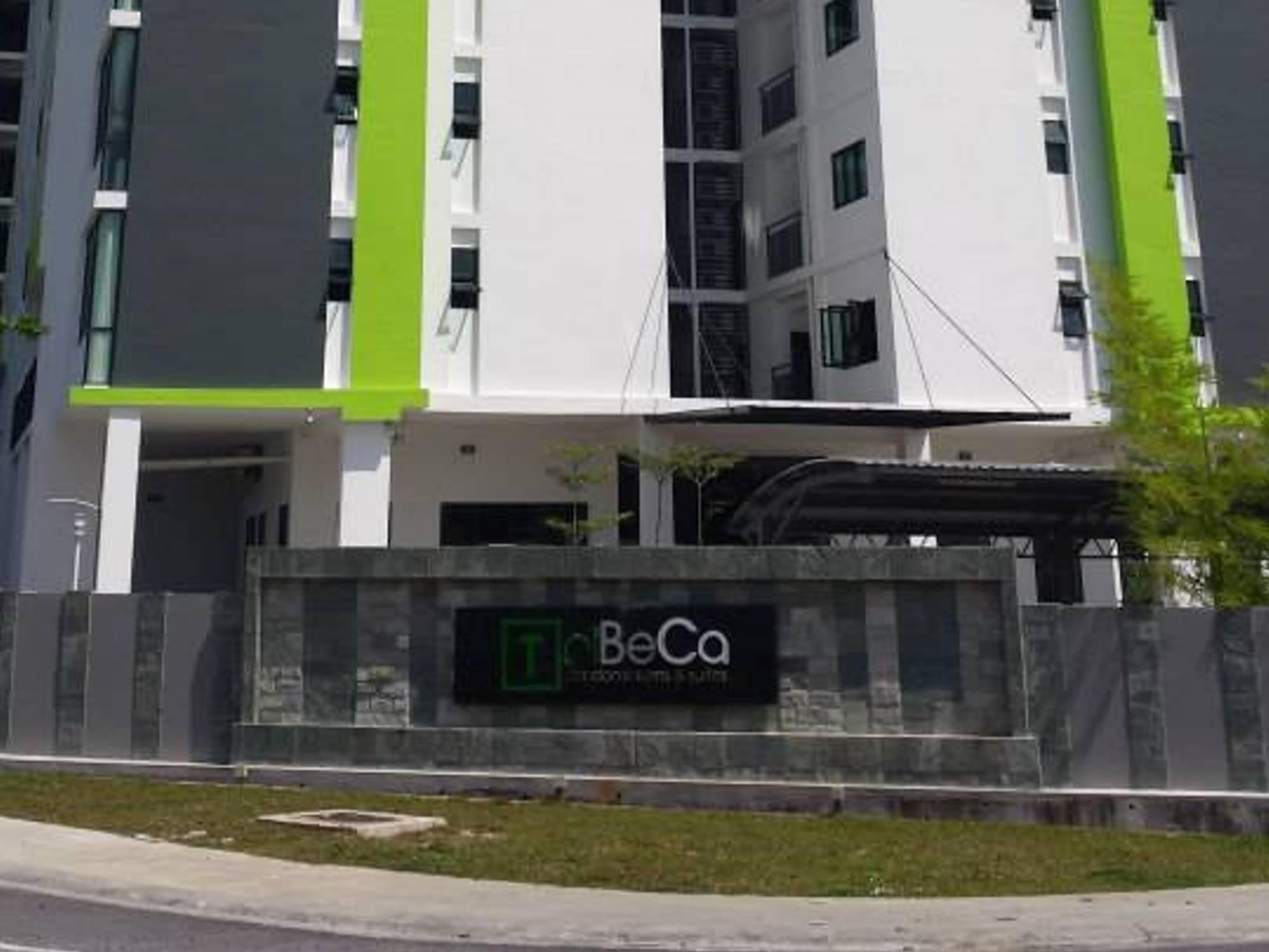 Tribeca Suites Kuching Esterno foto
